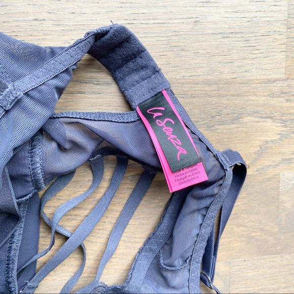 La Senza Merry widow grey XS - Picture 5 of 14